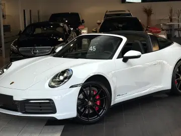 Porsche 911 Targa 4S Lift Sport Chrono   Finanțare Leasing