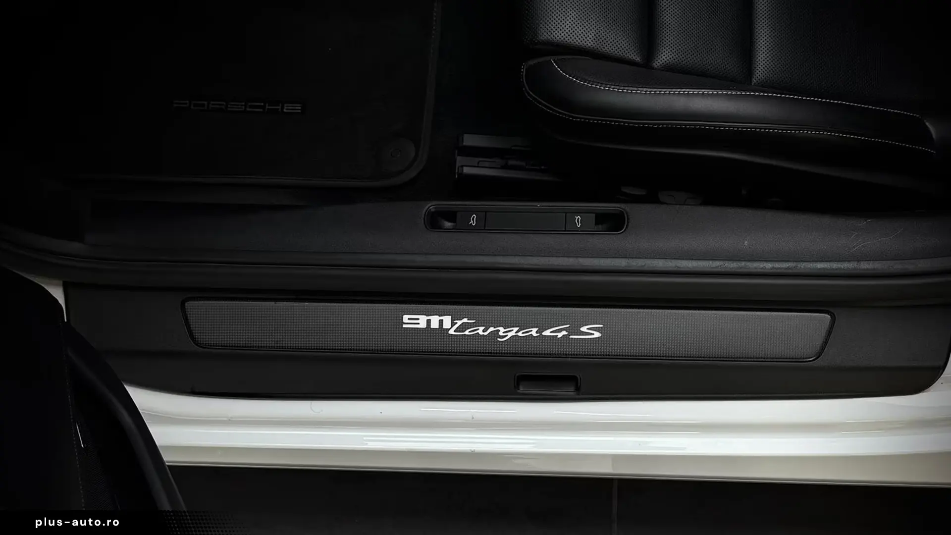 Porsche 911 Targa 4S Lift Sport Chrono   Finanțare Leasing