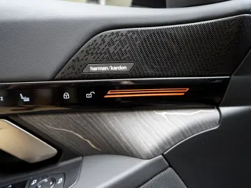 BMW 540xd M Sport Pro Individual 3xTV Head ACC H&K