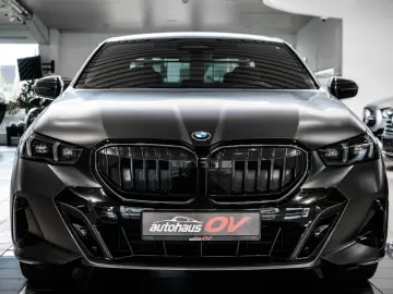 BMW 540xd M Sport Pro Individual 3xTV Head ACC H&K