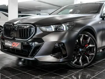 BMW 540xd M Sport Pro Individual 3xTV Head ACC H&K