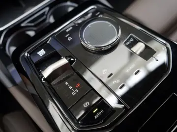 BMW 540xd M Sport Pro Individual 3xTV Head ACC H&K