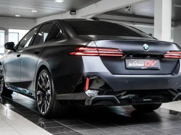 BMW 540xd M Sport Pro Individual 3xTV Head ACC H&K