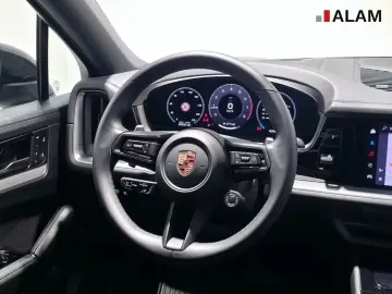 PORSCHE Cayenne Coupe Tiptronic ACC Bose HUD Lane Pano