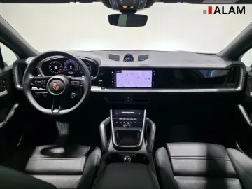 PORSCHE Cayenne Coupe Tiptronic ACC Bose HUD Lane Pano