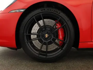 PORSCHE 911 Carrera GTS Carbon Matrix Glas Inno Lift 360