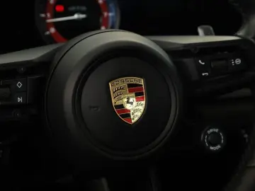 PORSCHE 911 Carrera GTS Carbon Matrix Glas Inno Lift 360