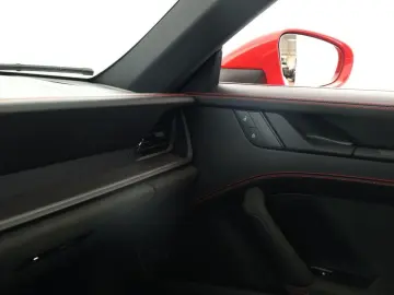 PORSCHE 911 Carrera GTS Carbon Matrix Glas Inno Lift 360