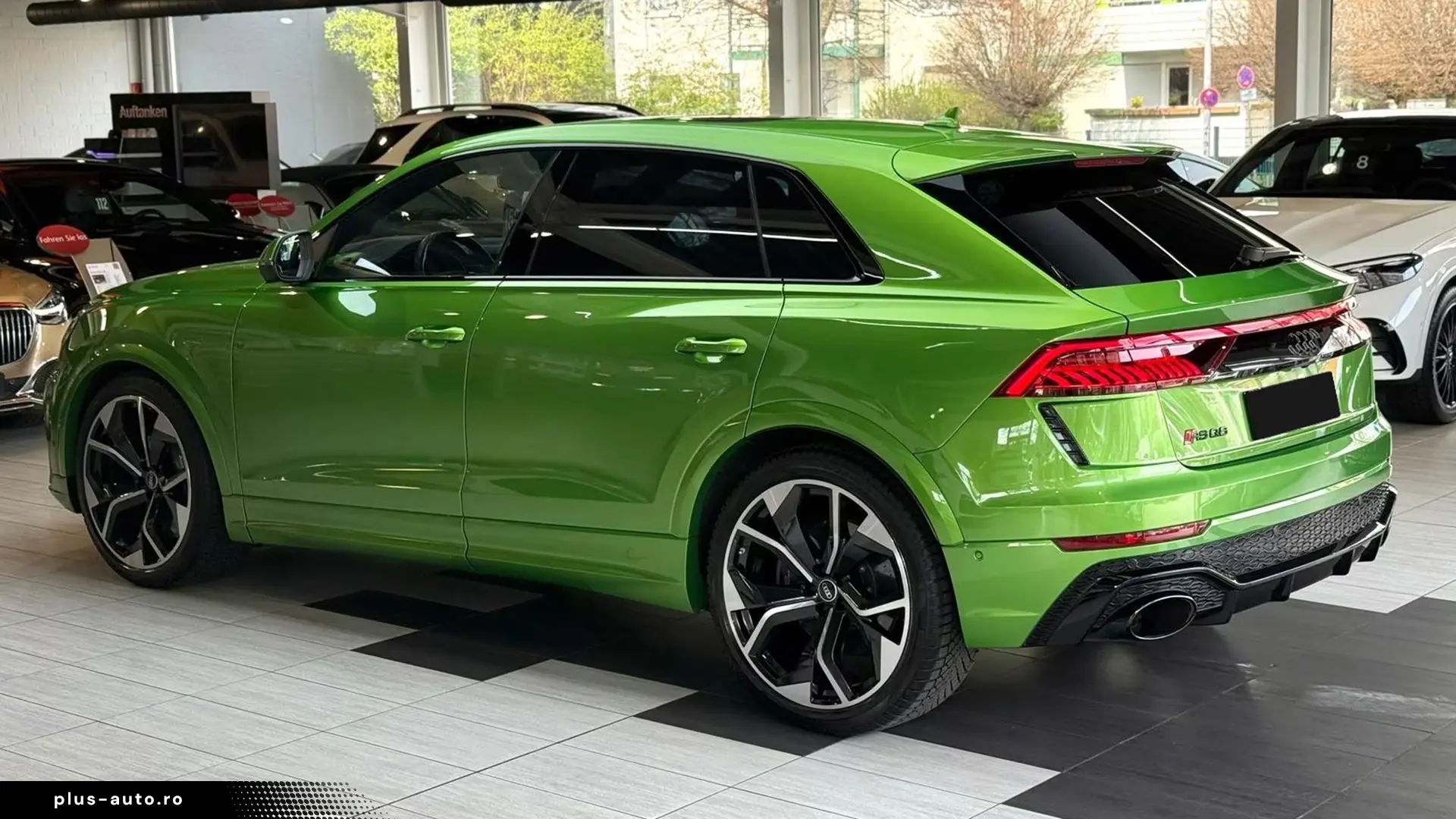 Audi RSQ8 4.0 TFSI Quattro   Finanțare Leasing