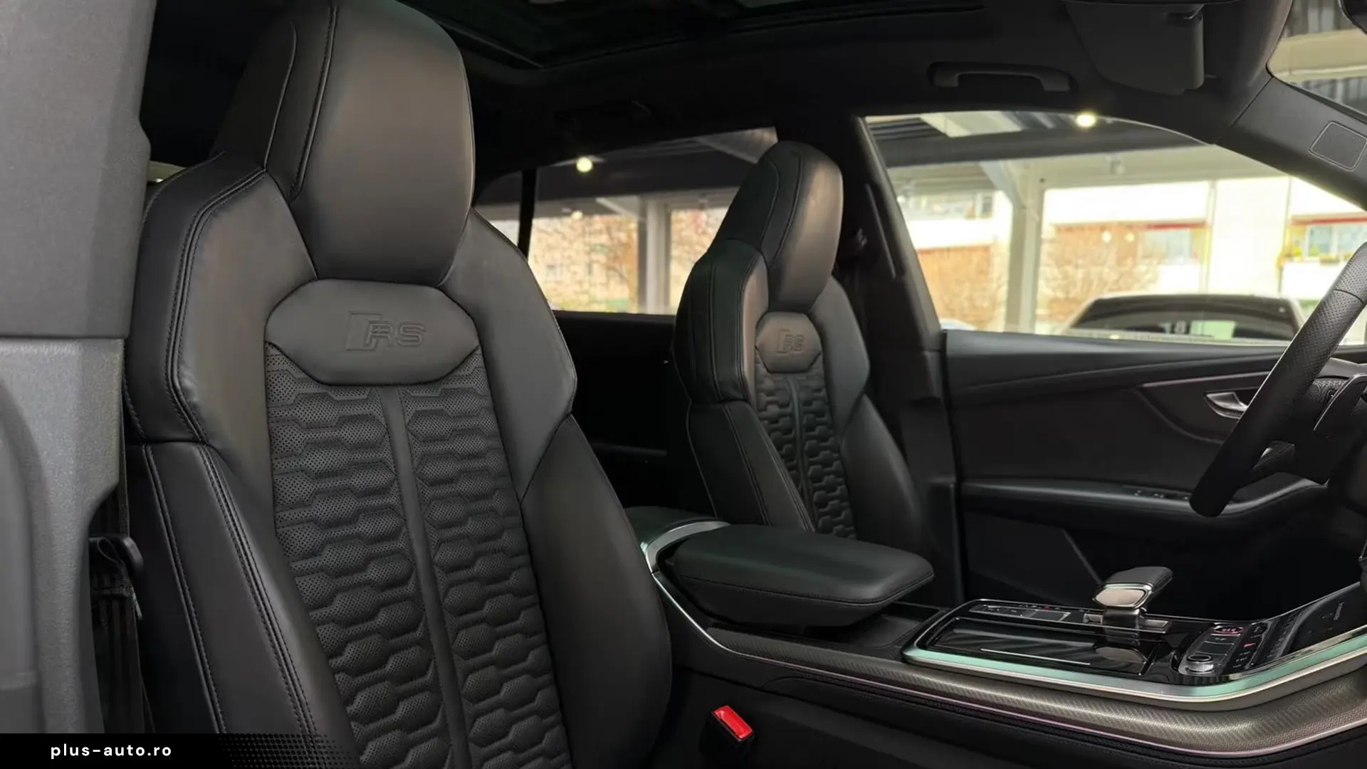 Audi RSQ8 4.0 TFSI Quattro   Finanțare Leasing