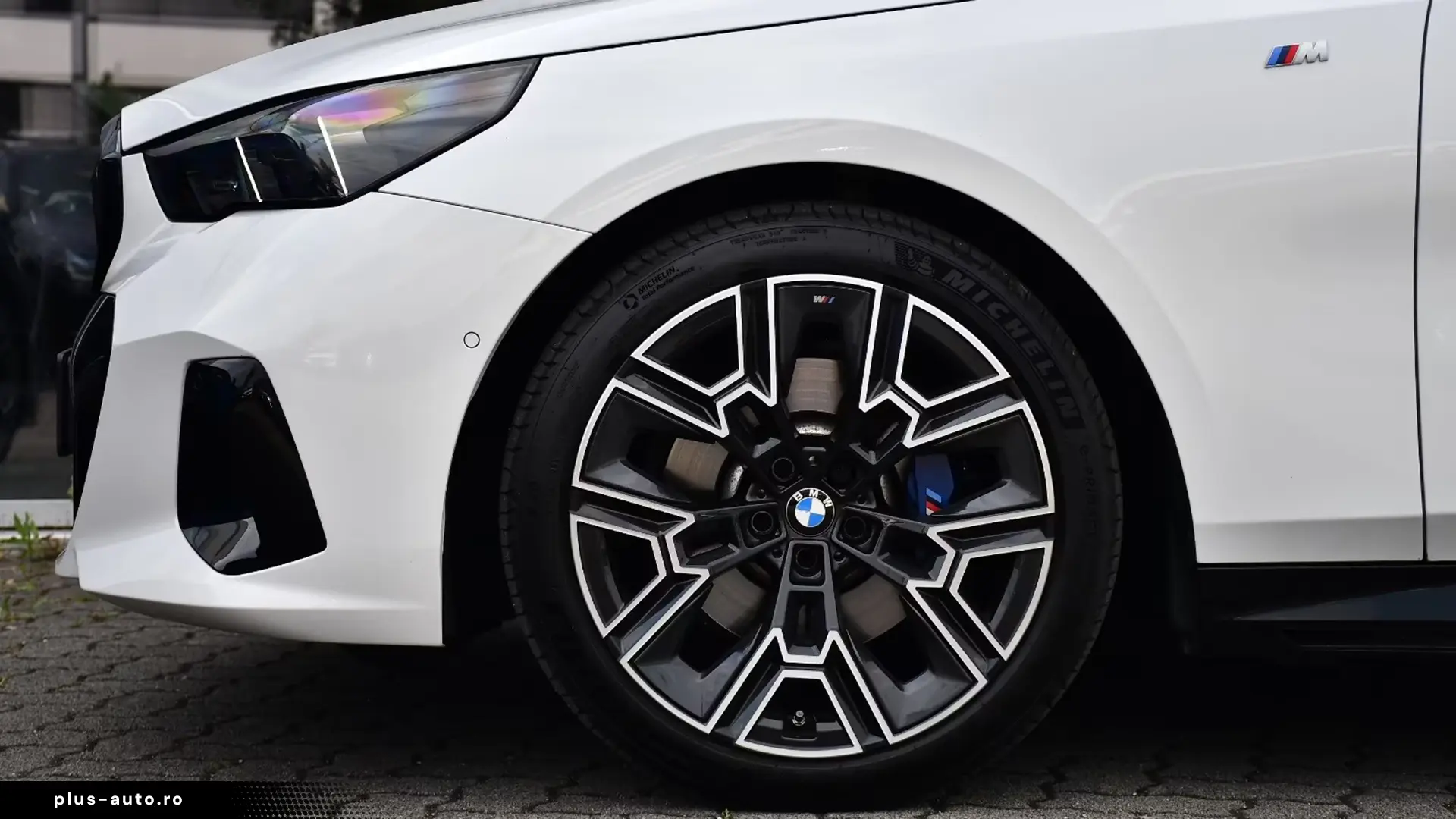 BMW 520d xDrive M Sport PRO   Finanțare Leasing