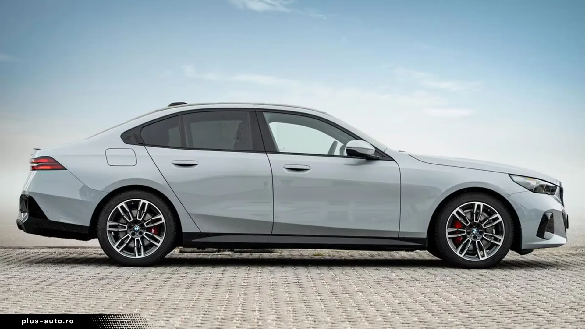 BMW 520d xDrive M Sport Pro Pano ACC   Finanțare Leasing