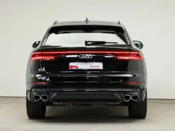AUDI SQ8  Pano  Massage  HUD  Assist  Matrix  Leder