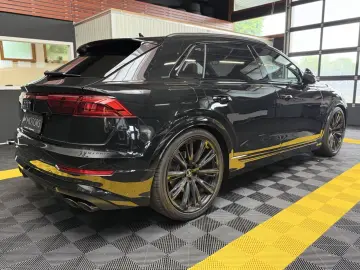 AUDI SQ8 4.0TFSI QUATTRO COMP.PLUS S.BELÜ PANO PANO