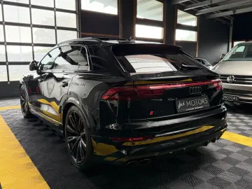 AUDI SQ8 4.0TFSI QUATTRO COMP.PLUS S.BELÜ PANO PANO