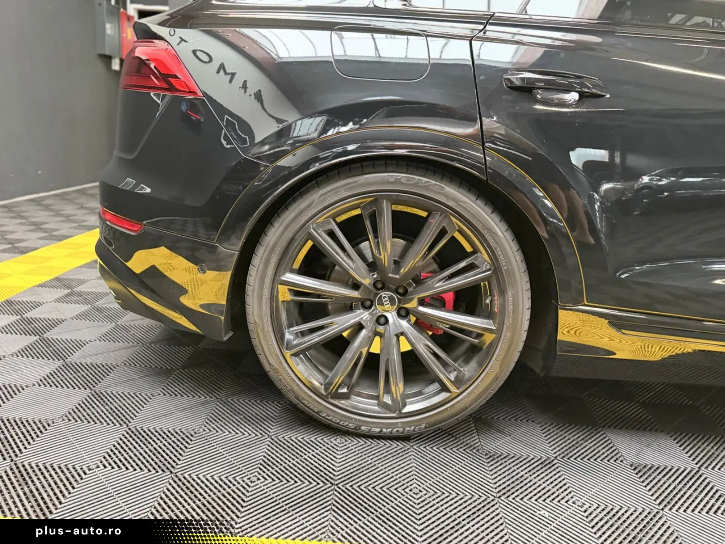 AUDI SQ8 4.0TFSI QUATTRO COMP.PLUS S.BELÜ PANO PANO