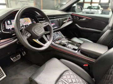 AUDI SQ8 4.0TFSI QUATTRO COMP.PLUS S.BELÜ PANO PANO