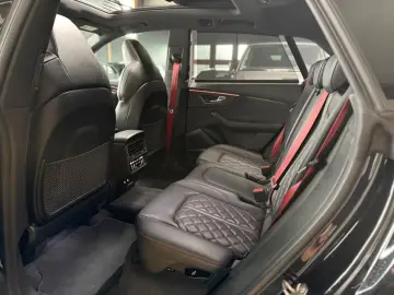 AUDI SQ8 4.0TFSI QUATTRO COMP.PLUS S.BELÜ PANO PANO