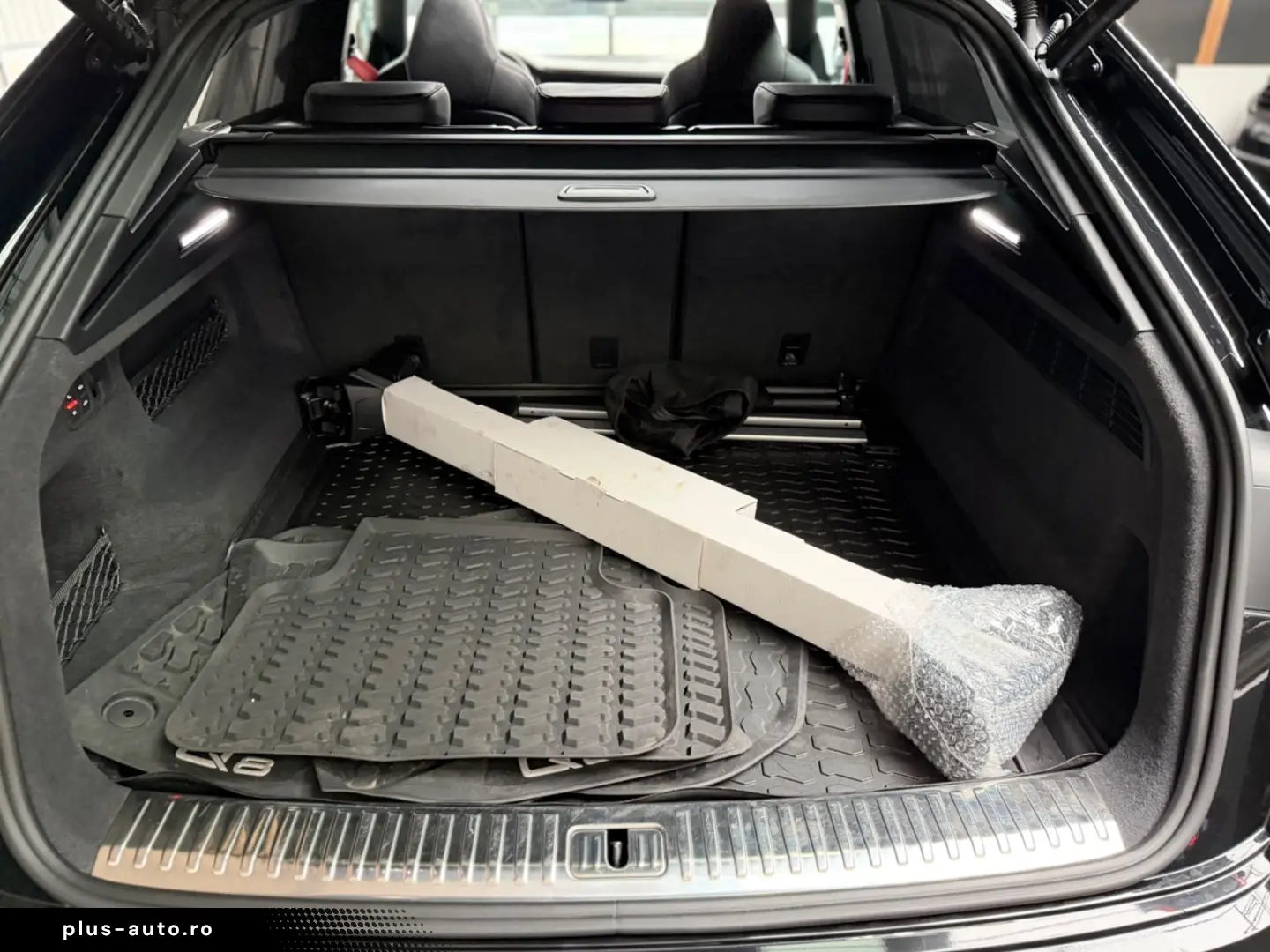 AUDI SQ8 4.0TFSI QUATTRO COMP.PLUS S.BELÜ PANO PANO