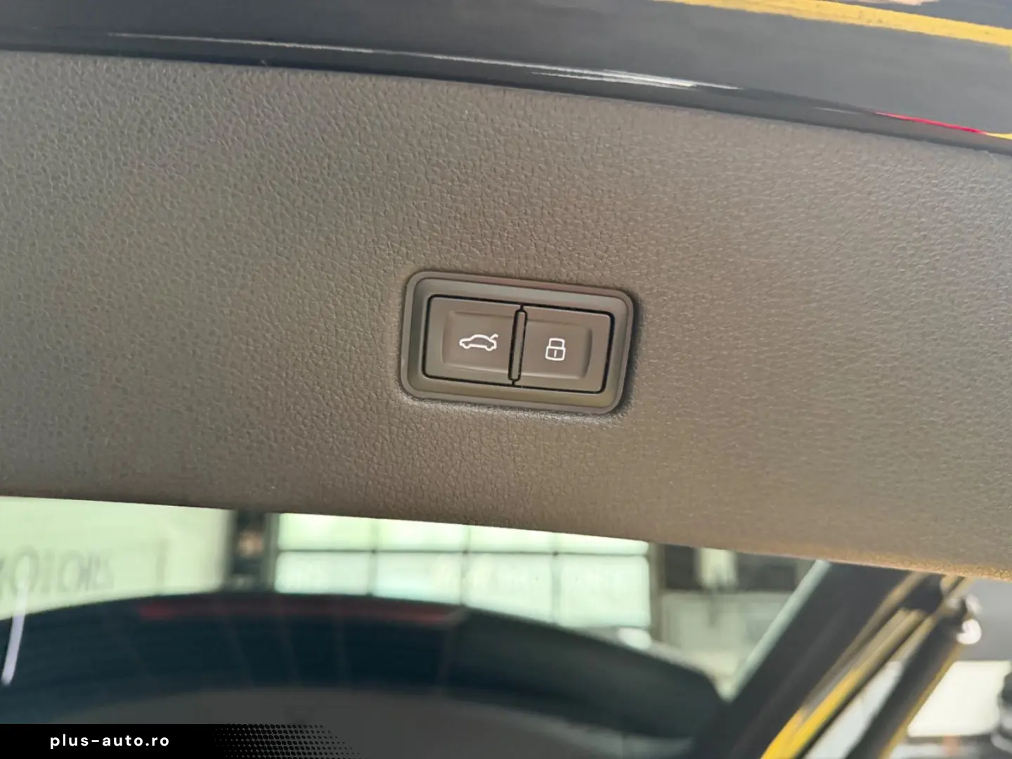 AUDI SQ8 4.0TFSI QUATTRO COMP.PLUS S.BELÜ PANO PANO