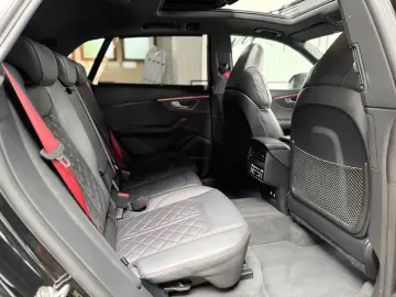 AUDI SQ8 4.0TFSI QUATTRO COMP.PLUS S.BELÜ PANO PANO