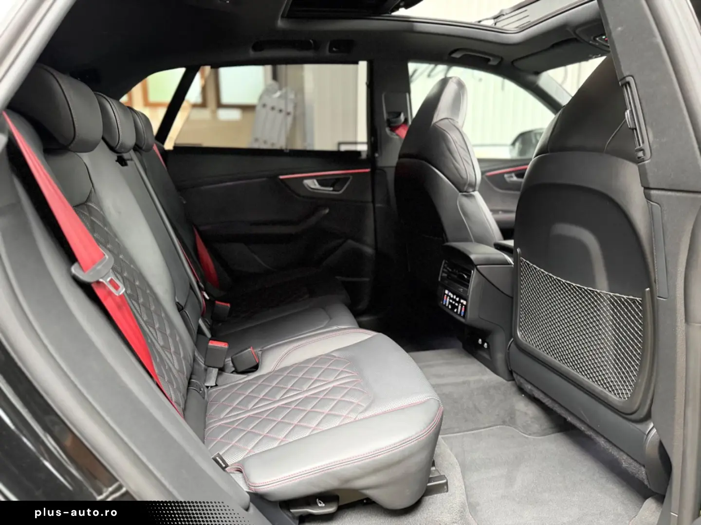 AUDI SQ8 4.0TFSI QUATTRO COMP.PLUS S.BELÜ PANO PANO