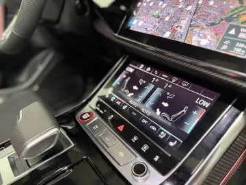 AUDI SQ8 4.0TFSI QUATTRO COMP.PLUS S.BELÜ PANO PANO