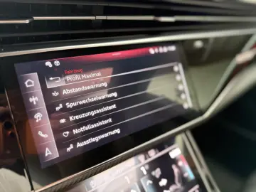 AUDI SQ8 4.0TFSI QUATTRO COMP.PLUS S.BELÜ PANO PANO