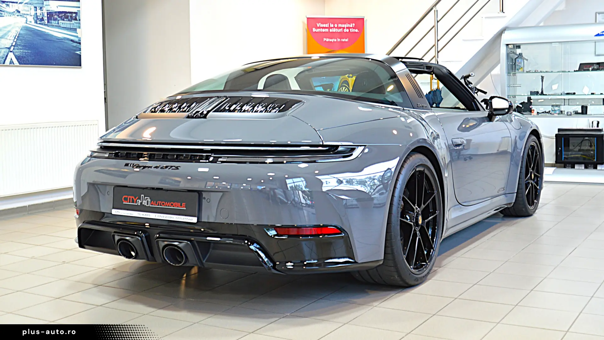PORSCHE 911 TARGA 4 GTS