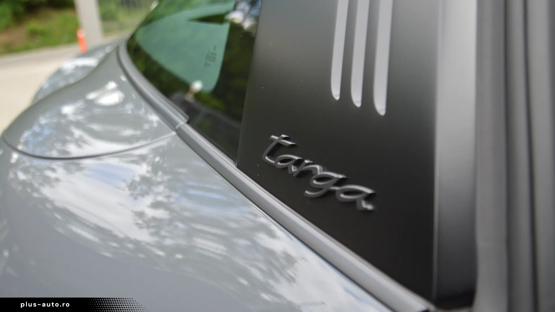 PORSCHE 911 TARGA 4 GTS