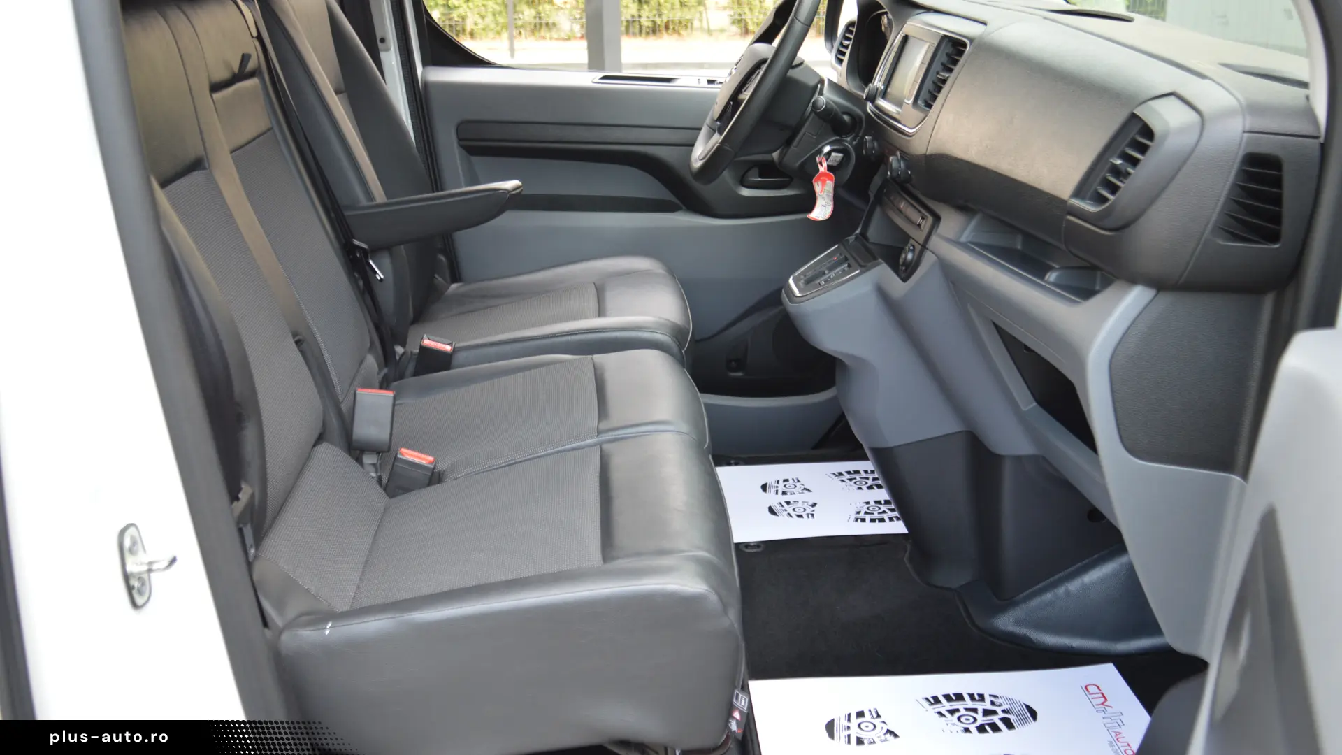 OPEL VIVARO ELECTRIC 50KW