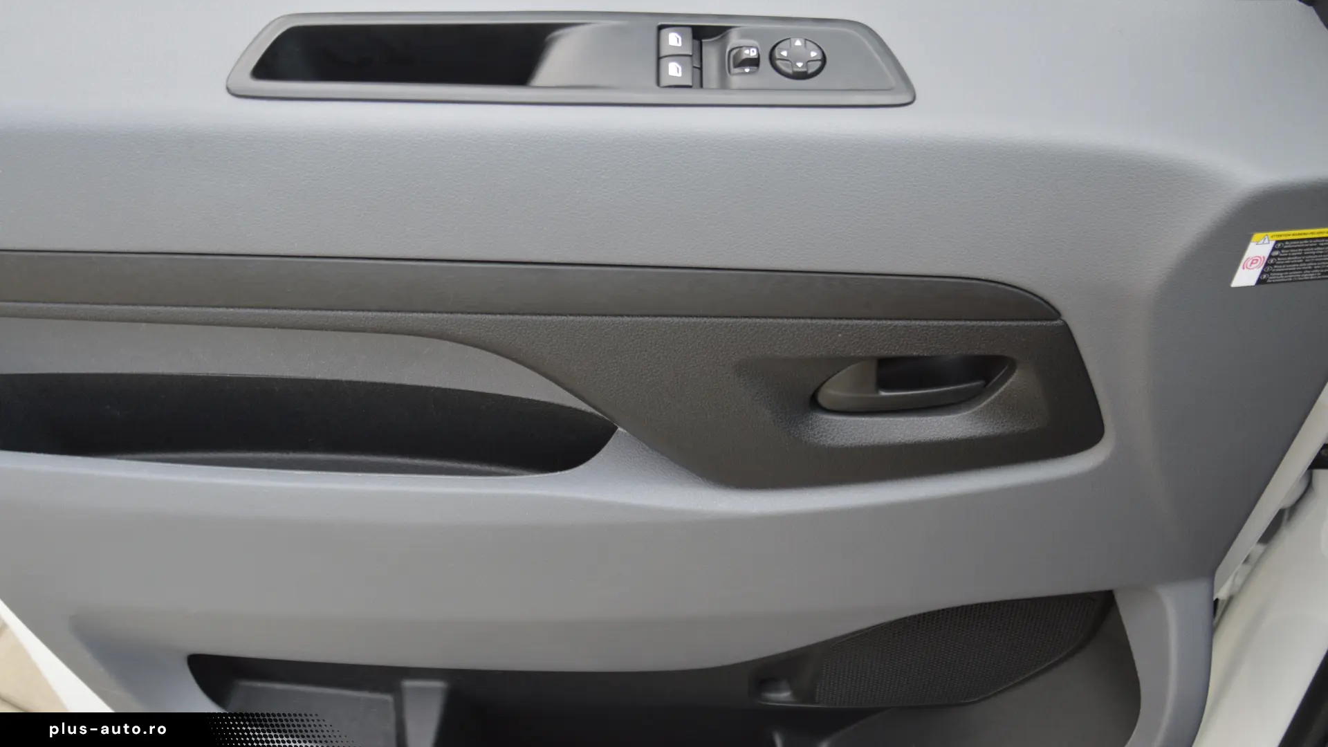 OPEL VIVARO ELECTRIC 50KW