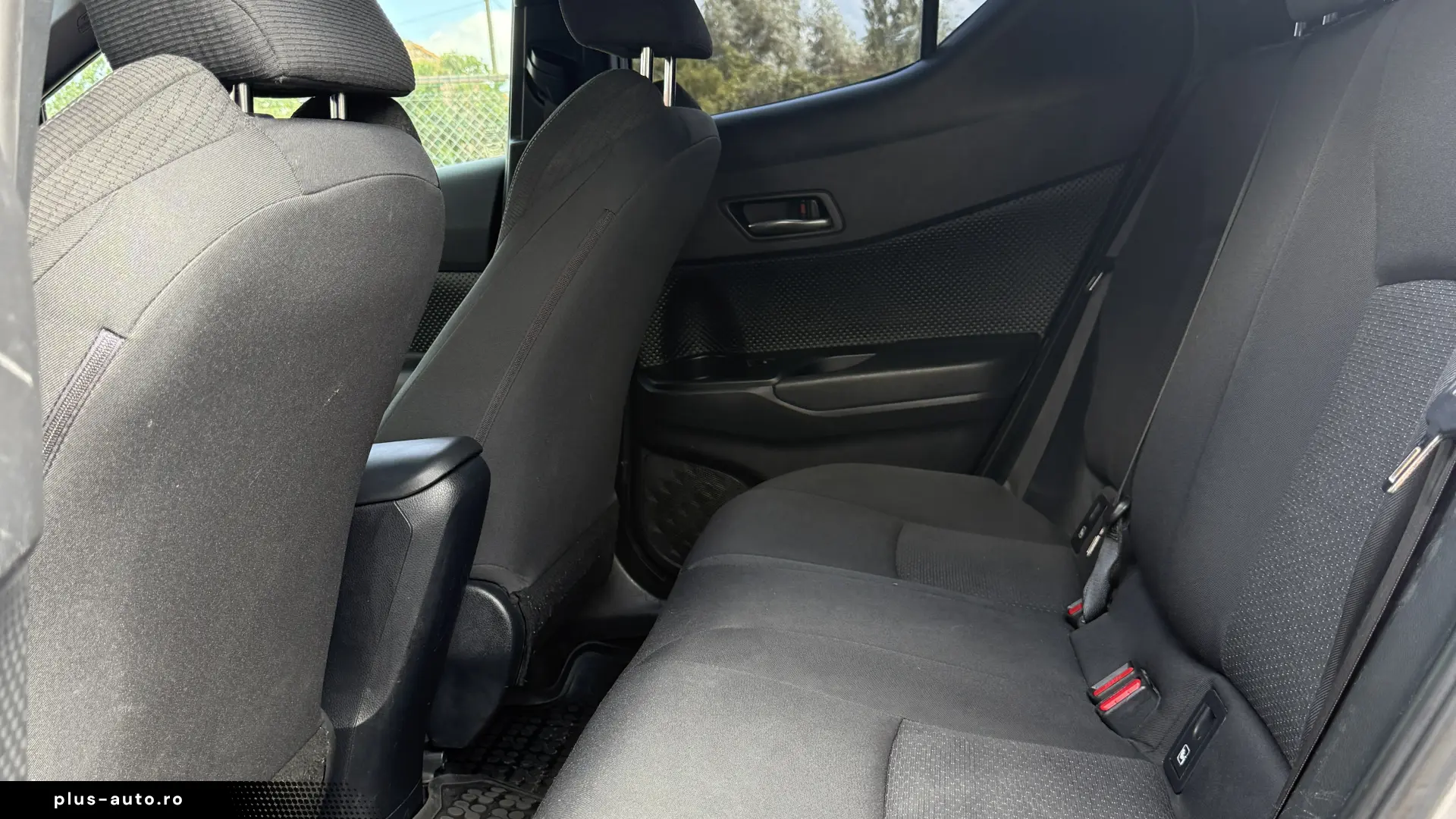 Toyota C-HR Hybrid