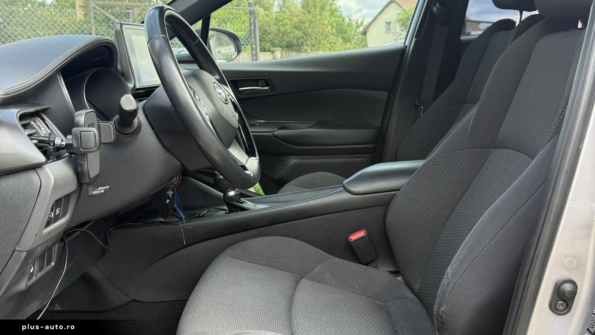 Toyota C-HR Hybrid