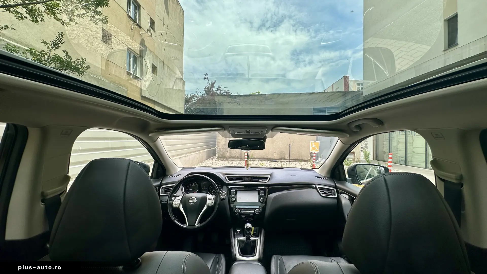 Nissan Qashqai Tekna 134.000km Incalzire Rate Garantie