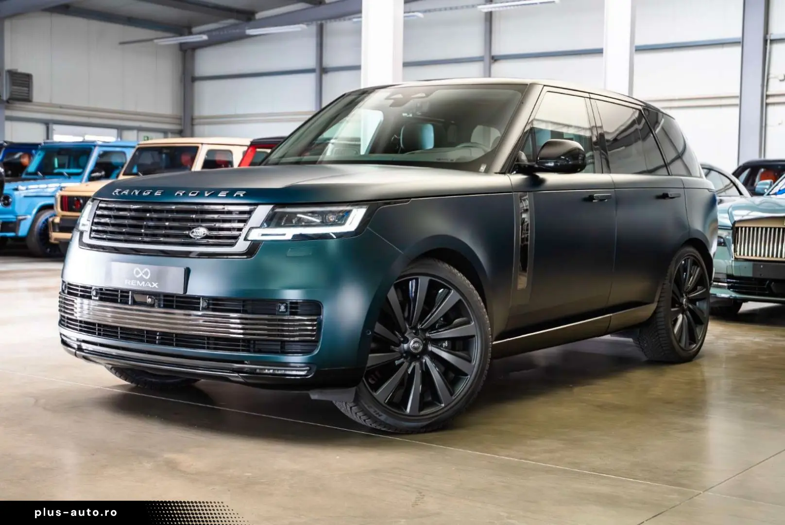 LAND ROVER Range Rover P615 SV   Fond TV   SV Intrepid