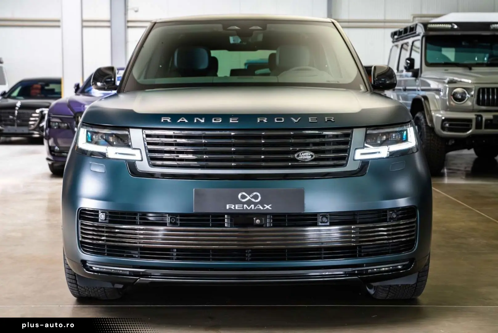 LAND ROVER Range Rover P615 SV   Fond TV   SV Intrepid