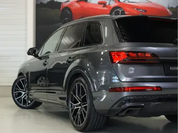 Audi Q7 - 60 TFSI e Quattro Competition