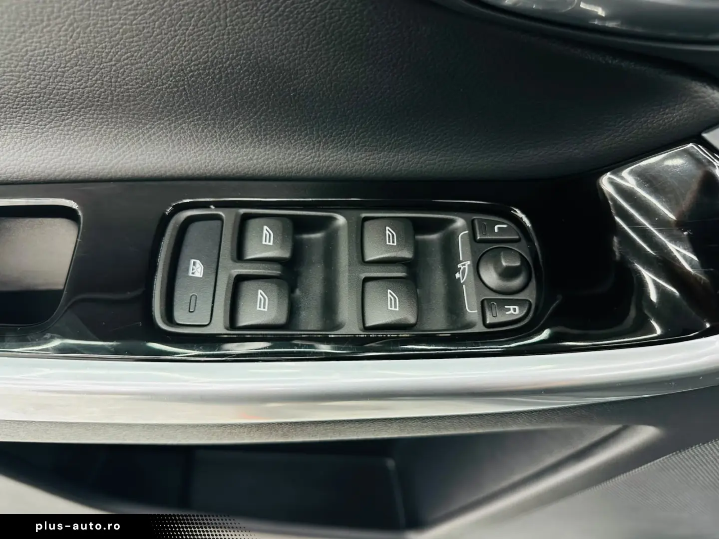 VOLVO XC60 2017 2.0D E6 Garantie 12 Luni Rate Avans 0 Doar C