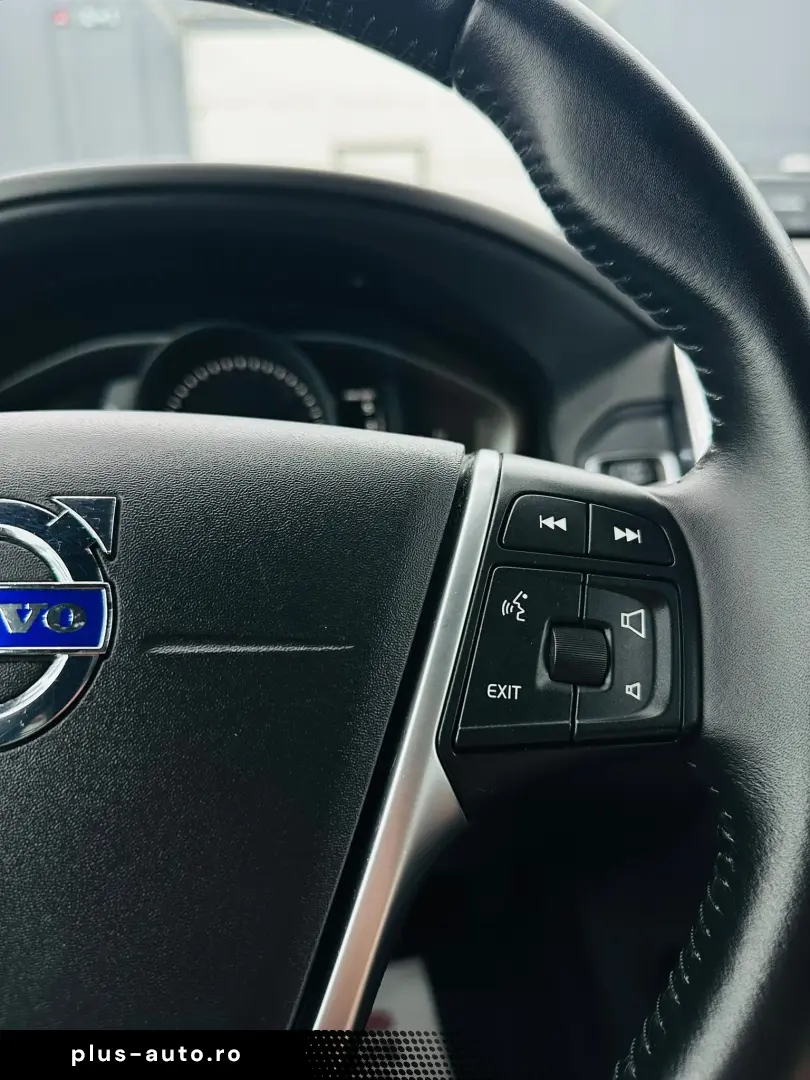 VOLVO XC60 2017 2.0D E6 Garantie 12 Luni Rate Avans 0 Doar C