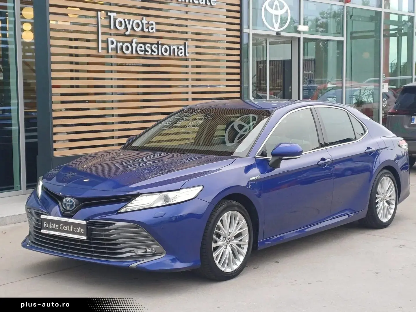 Toyota Camry Dynamic 2.5 Hybrid 218 Cp