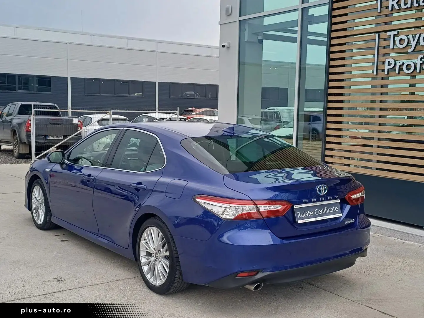 Toyota Camry Dynamic 2.5 Hybrid 218 Cp