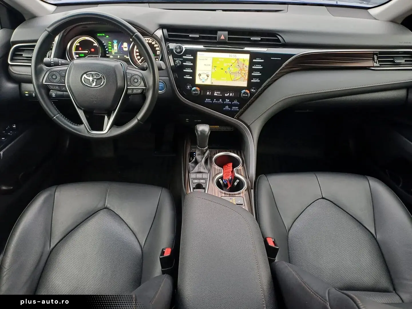 Toyota Camry Dynamic 2.5 Hybrid 218 Cp