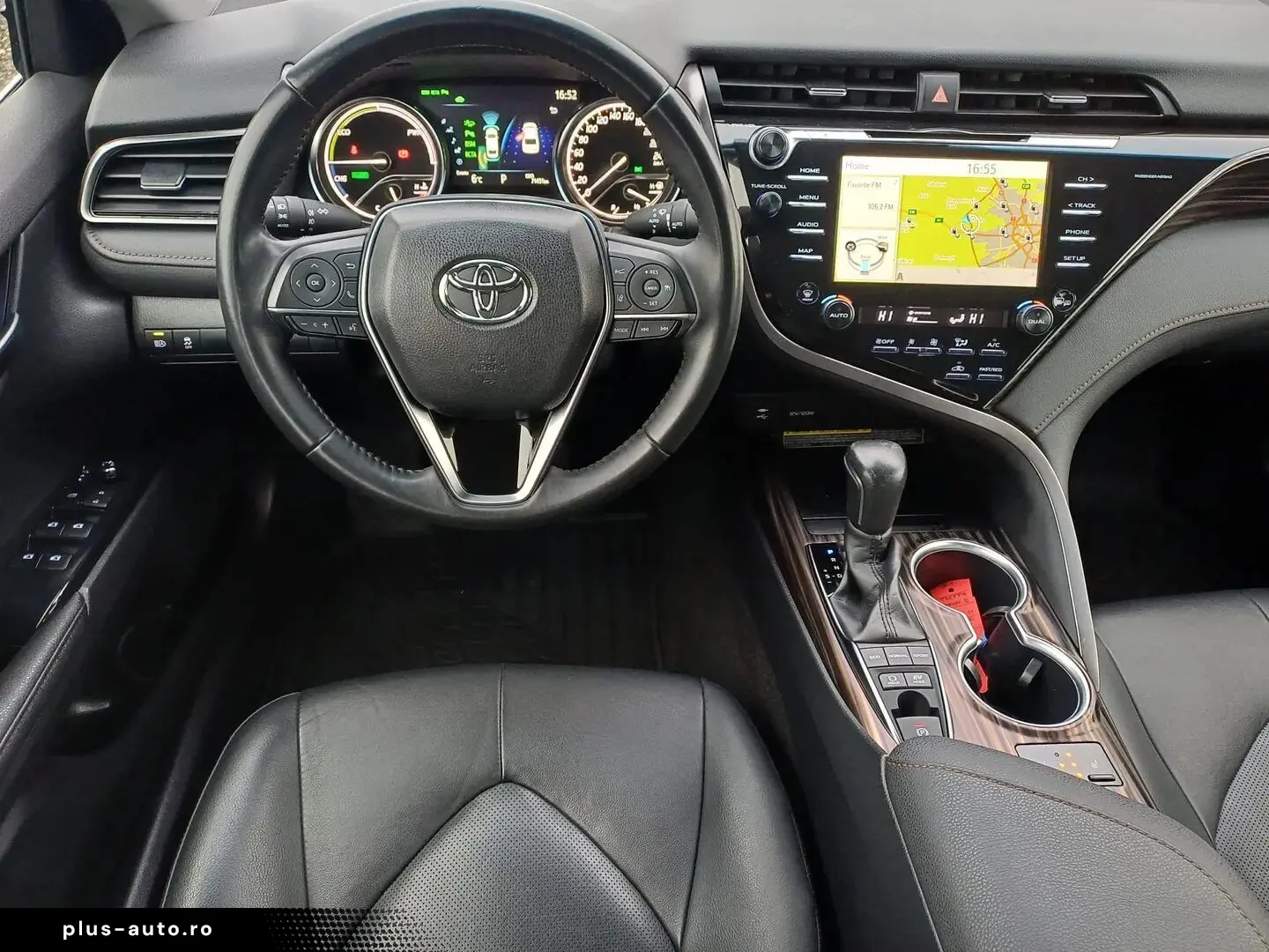 Toyota Camry Dynamic 2.5 Hybrid 218 Cp