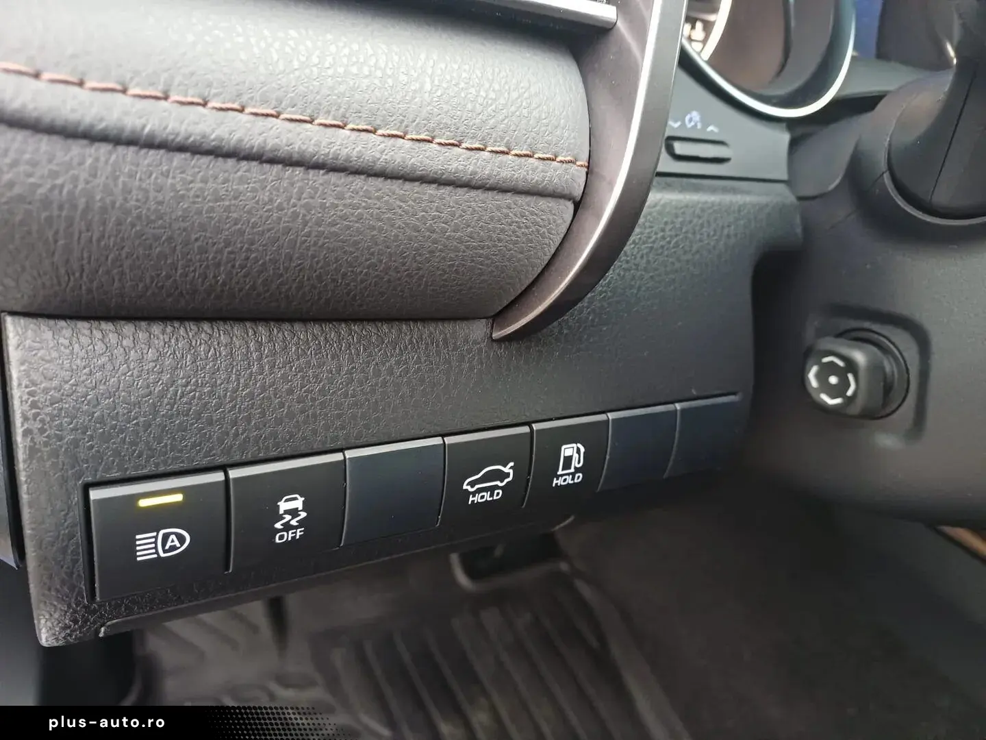 Toyota Camry Dynamic 2.5 Hybrid 218 Cp