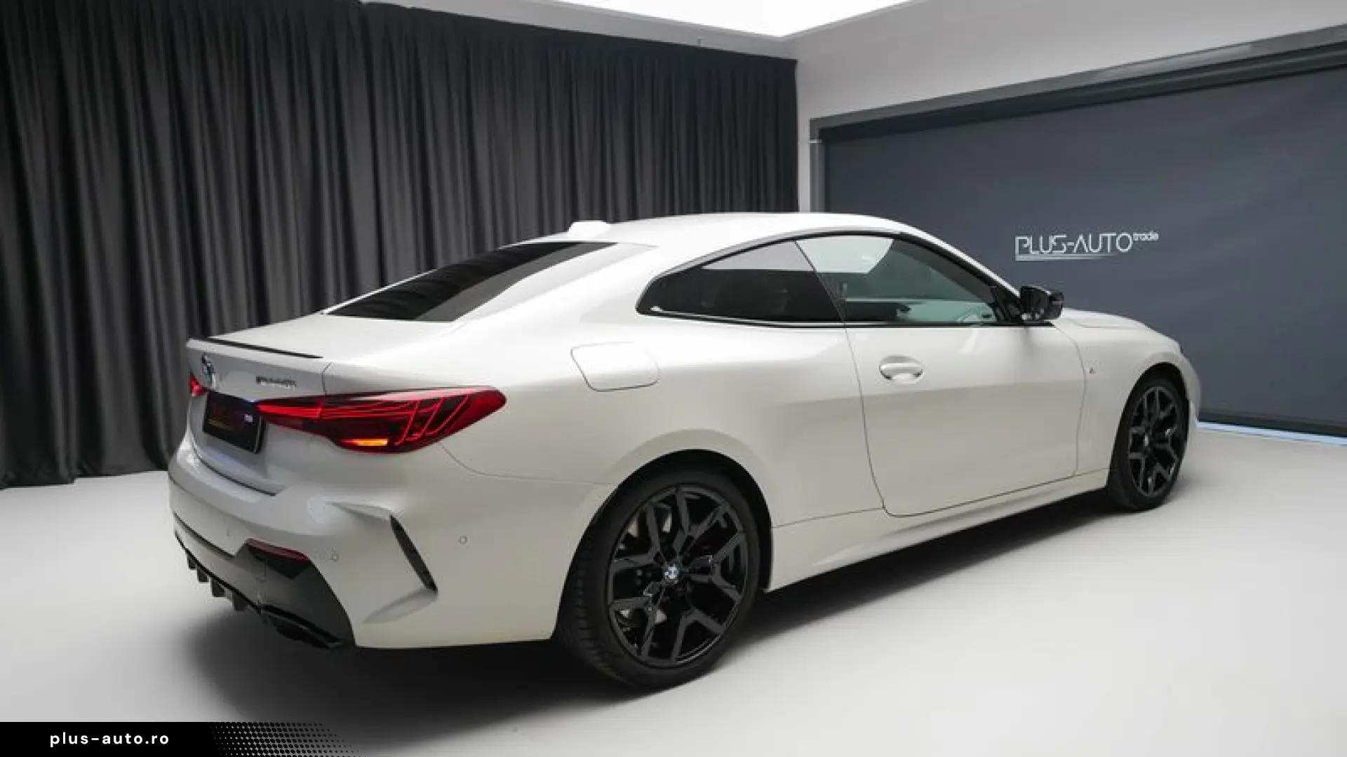 BMW M440