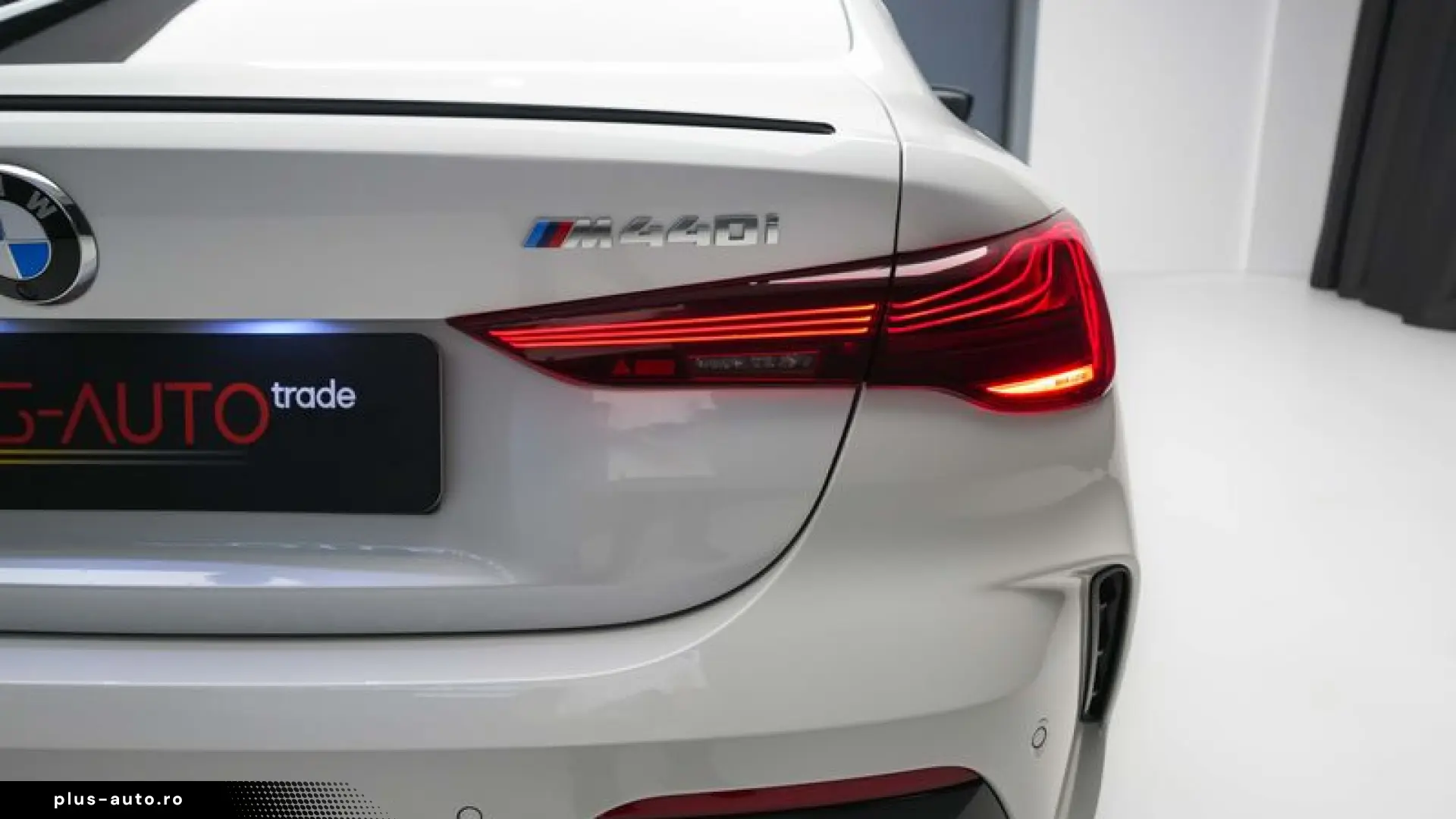 BMW M440