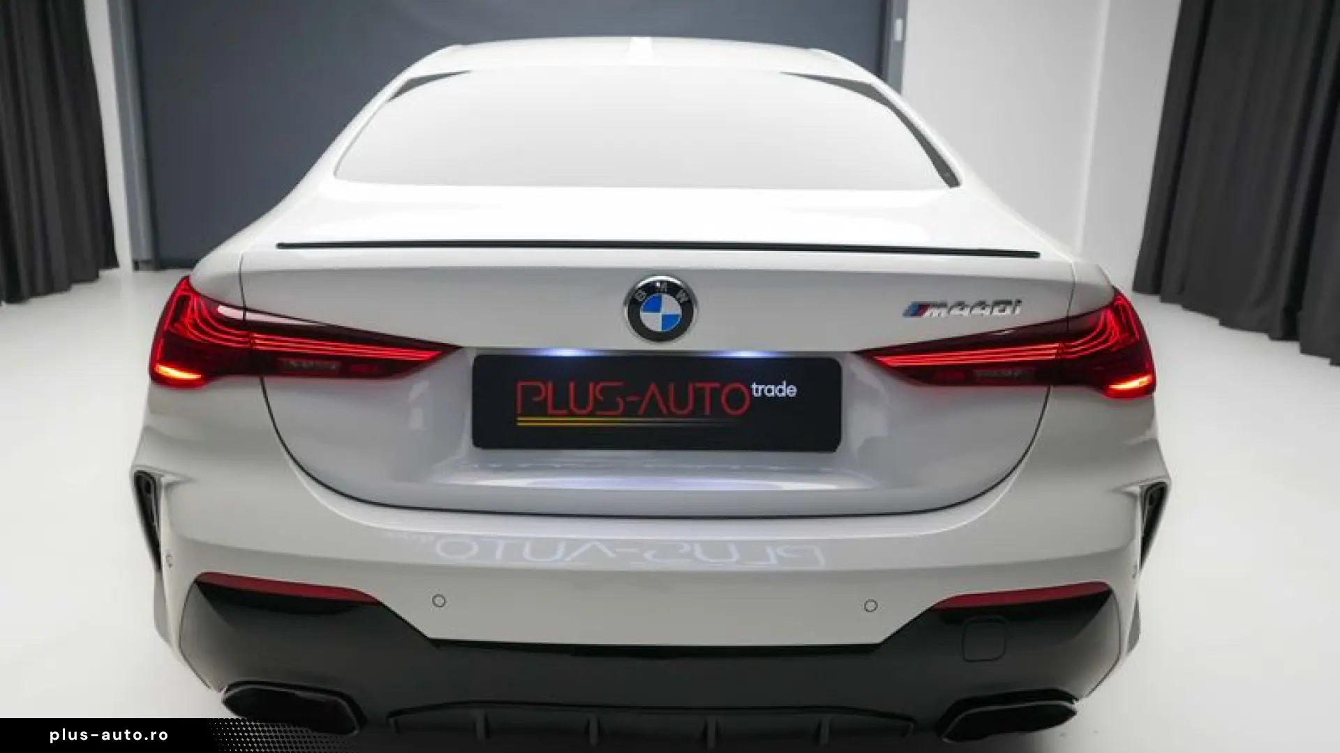 BMW M440