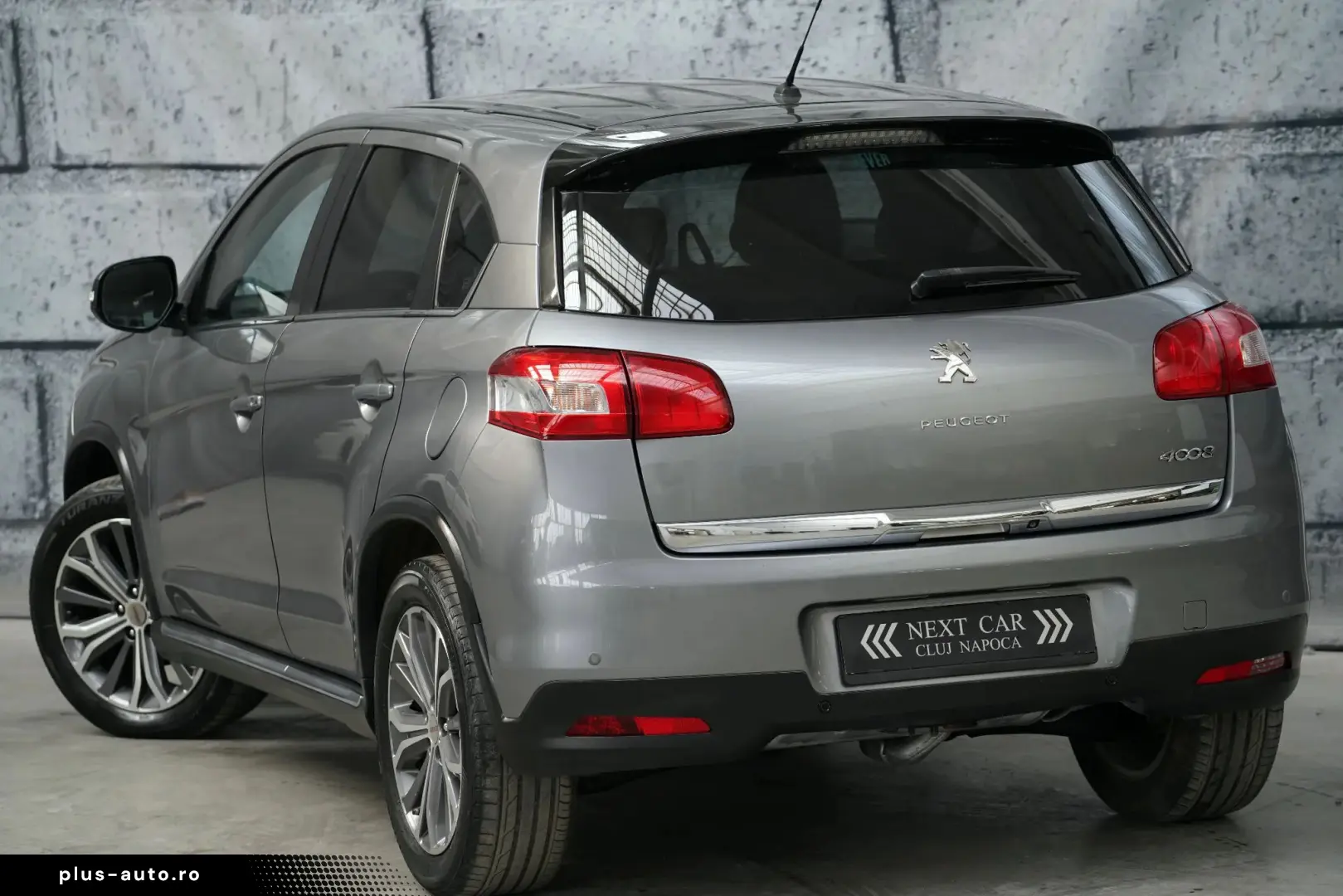 Peugeot 4008