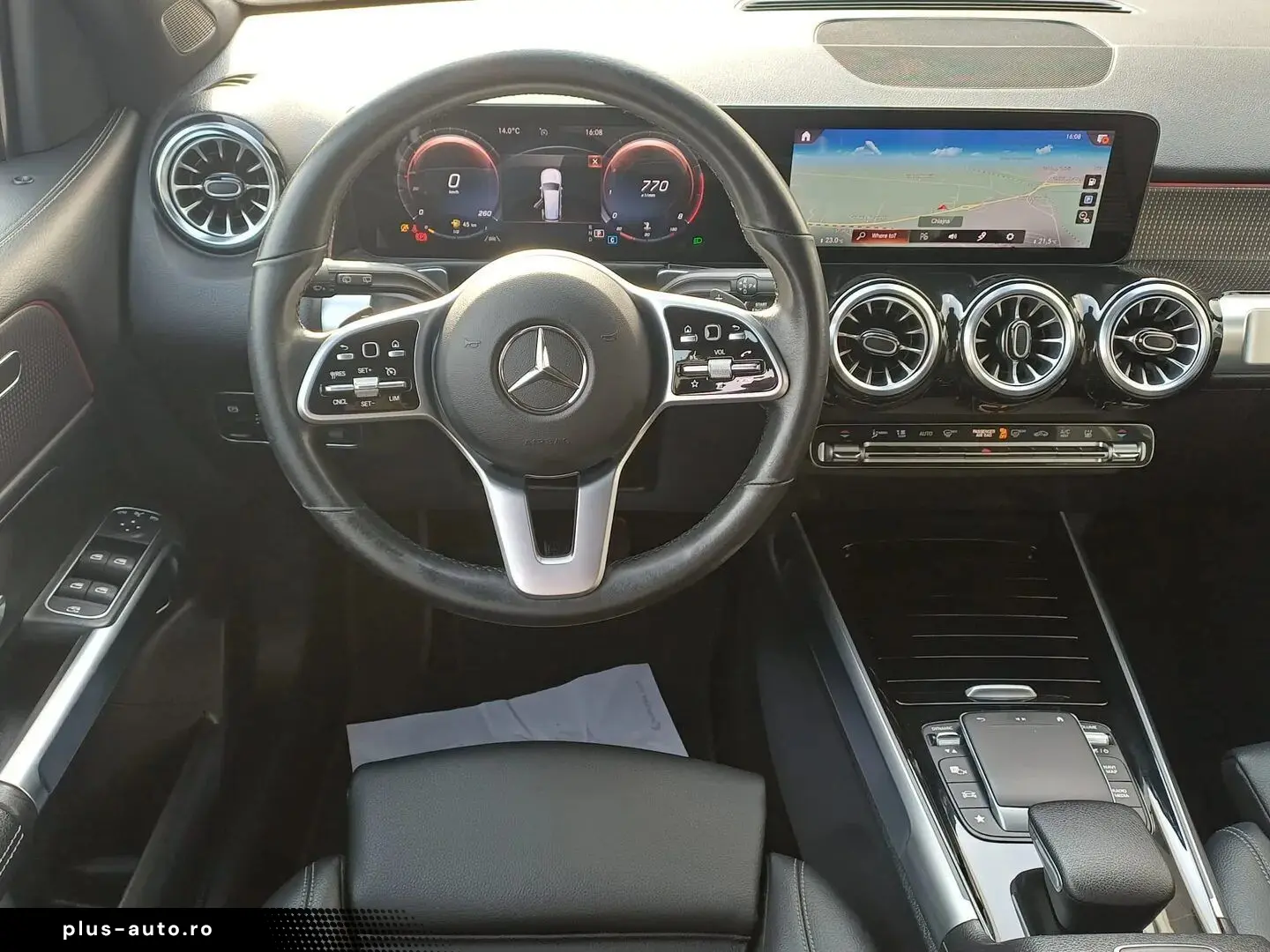 Mercedes-Benz Glb 200 1.3 benzina 163CP 7 locuri